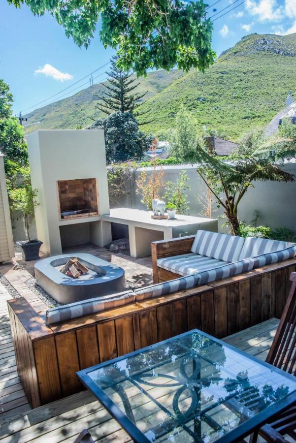 Вилла Seven On Flora- Hot Tub, Modern With Amazing Outside Area Херманус Экстерьер фото